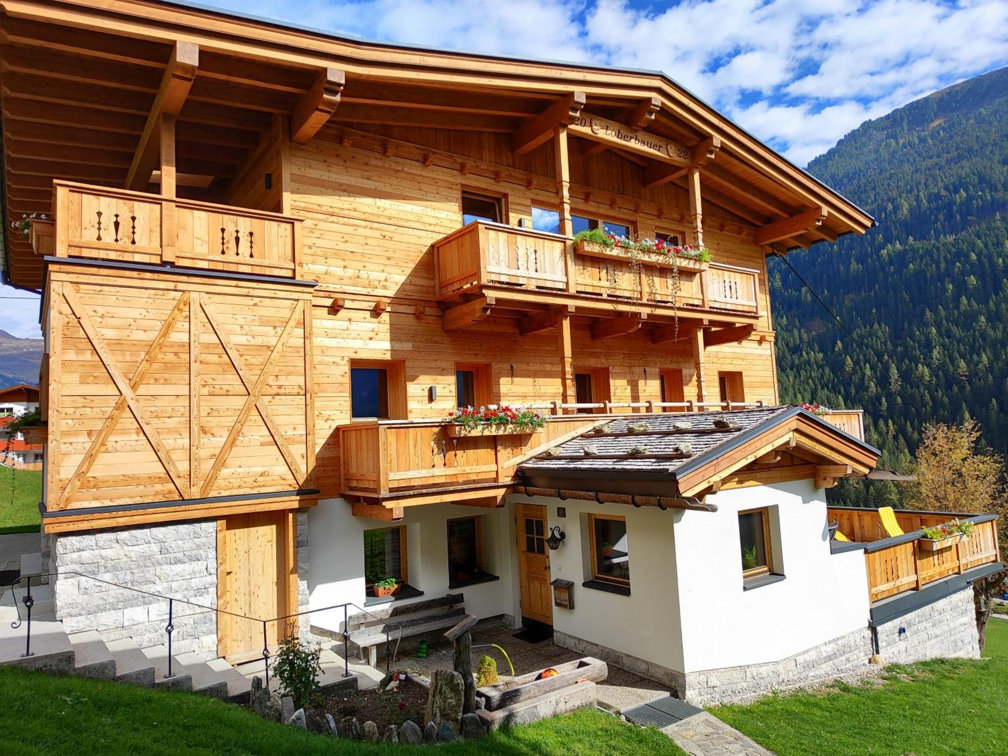 Landhaus Loeberbauer Tux Bagian luar foto